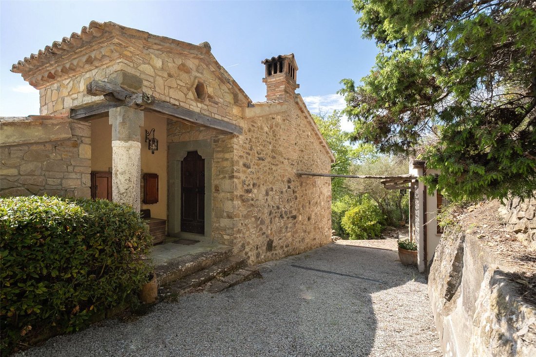 House in Todi, Umbria, Italy 1 - 17897498