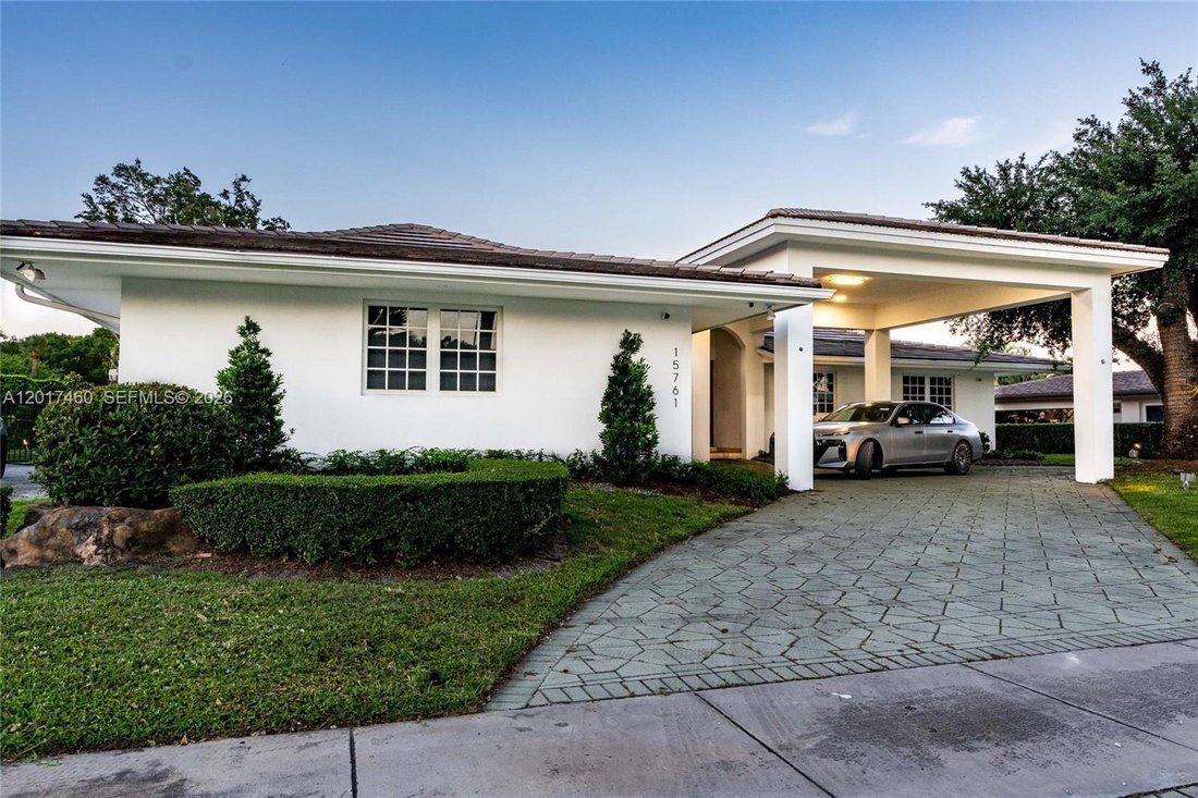 House in Miami Lakes, Florida, United States 5 - 17898584