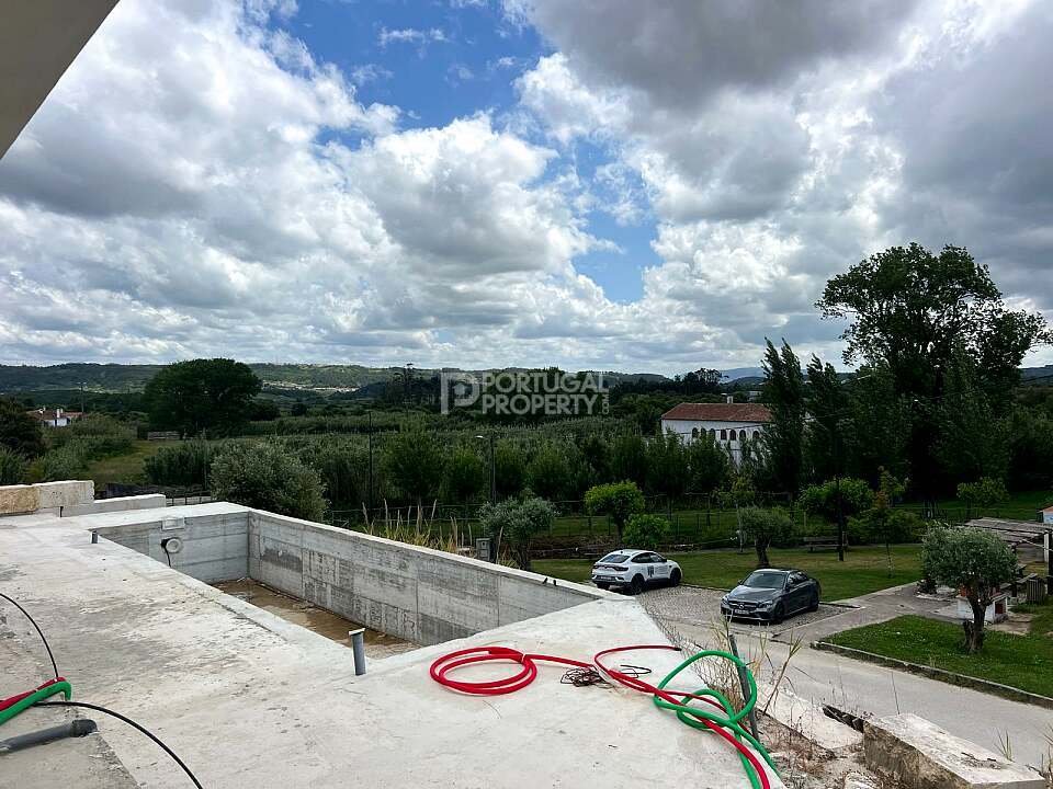 Villa in Santa Maria, Sao Pedro e Sobral da Lagoa, Leiria District, Portugal 4 - 17899148