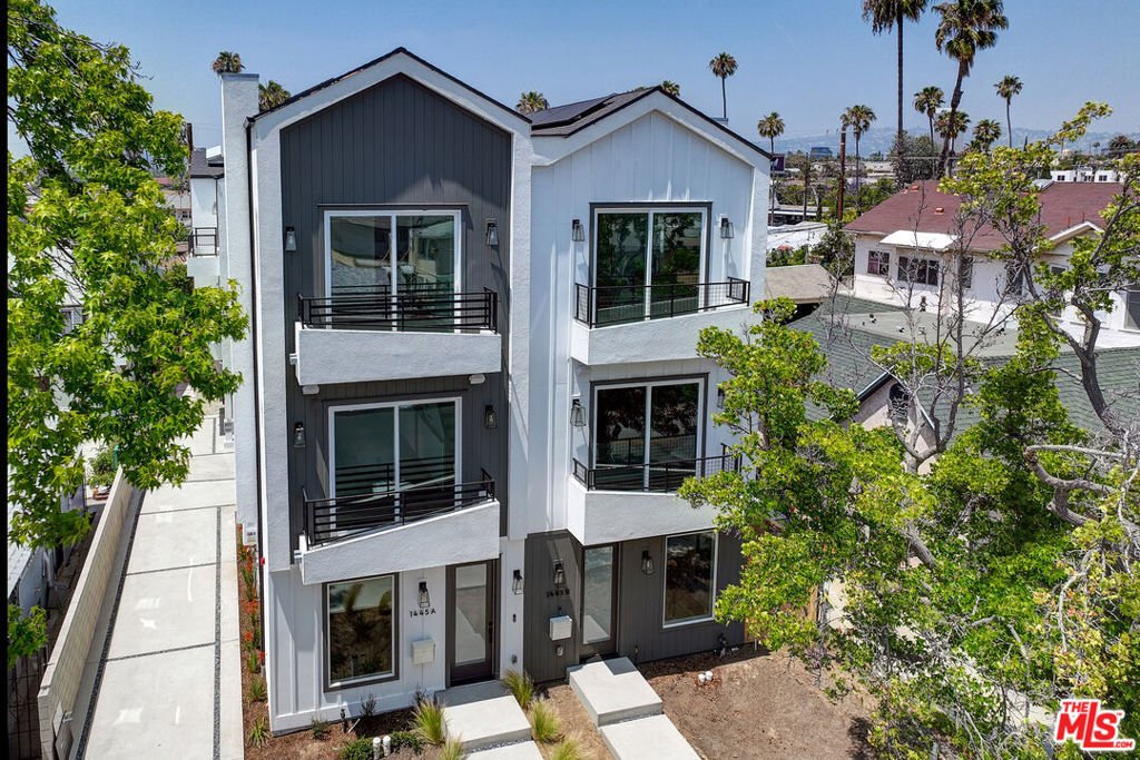 Los Angeles, California, United States 3 - 17899117