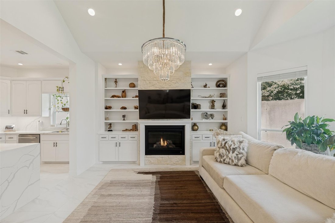 House in Houston, Texas, United States 4 - 17899806
