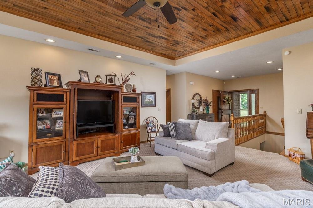 House in Lebanon, Missouri, United States 4 - 17898747