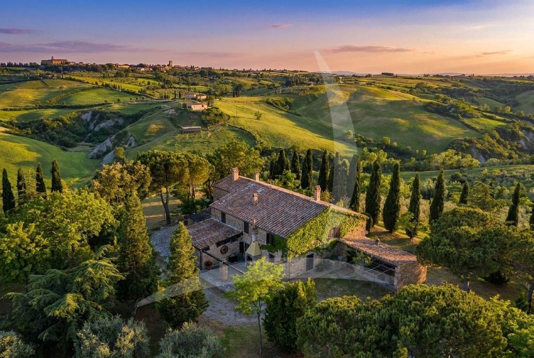 Pienza, Tuscany, Italy 4 - 12448561
