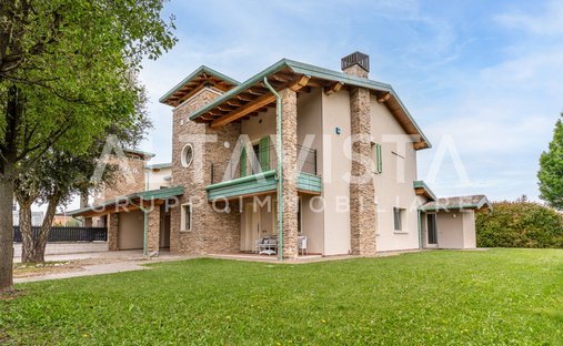 Villa in Carpenedolo, Lombardy, Italy 1