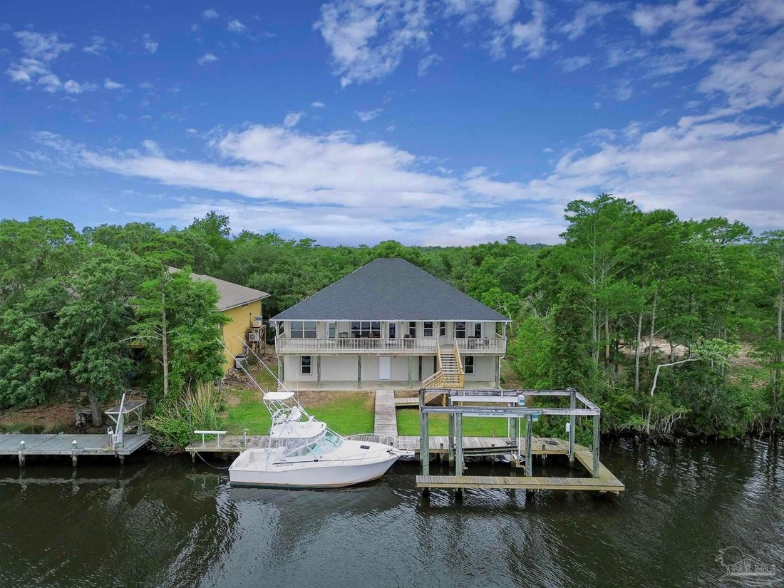 House in Pensacola, Florida, United States 3 - 17838306
