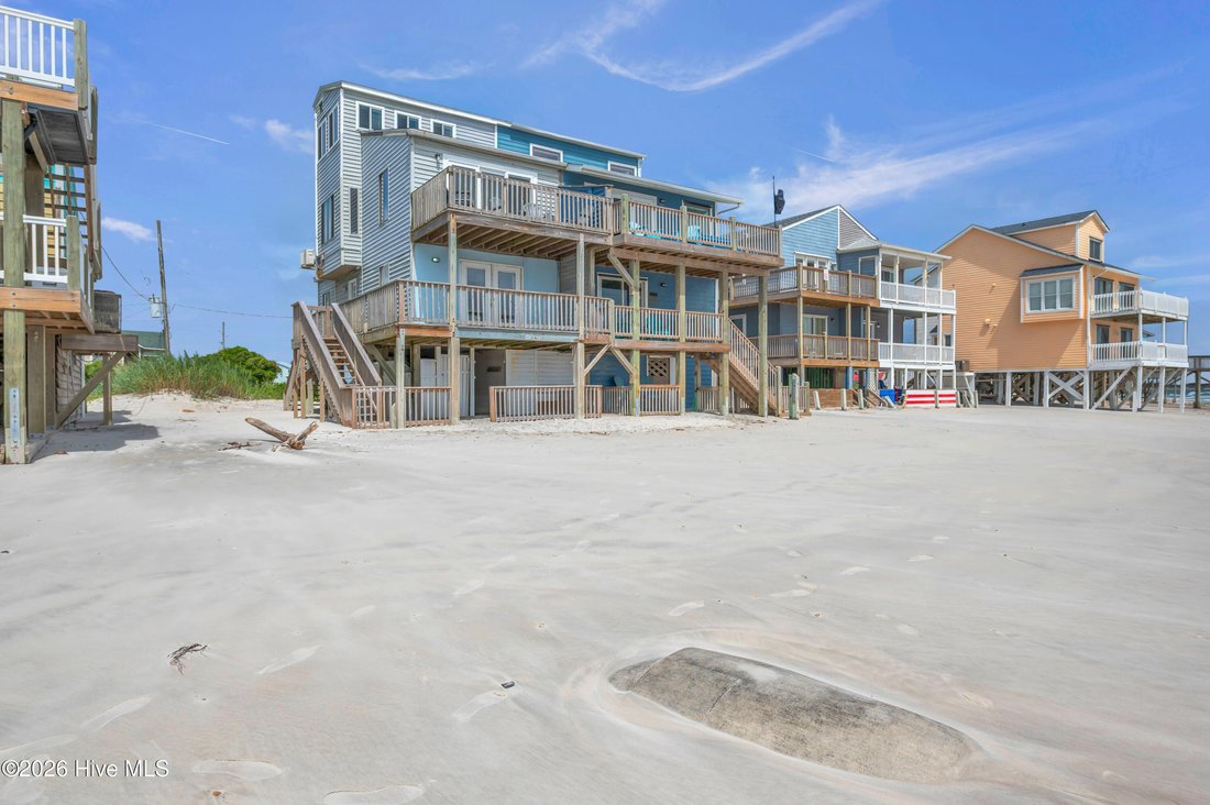 Townhouse in North Topsail Beach, North Carolina, United States 4 - 17898824