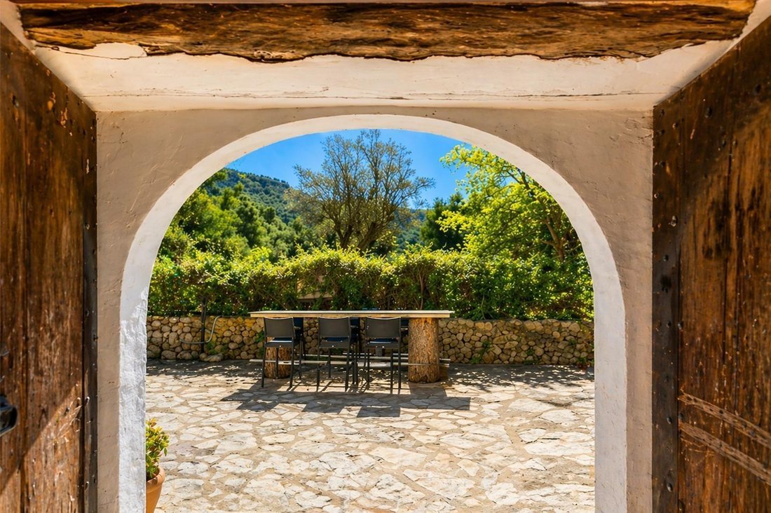 Country House in Santa Maria del Cami, Balearic Islands, Spain 1 - 16705425