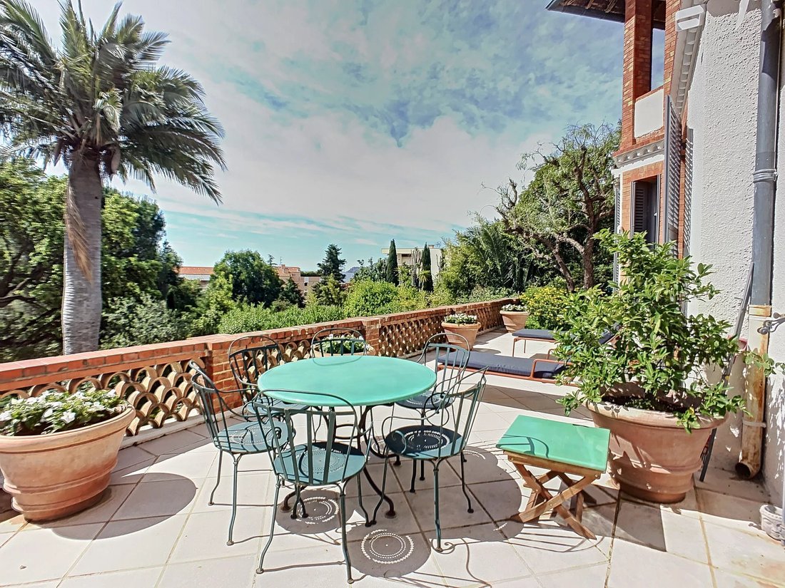 Villa in Les Muriers, Cannes, France 4 - 11649550
