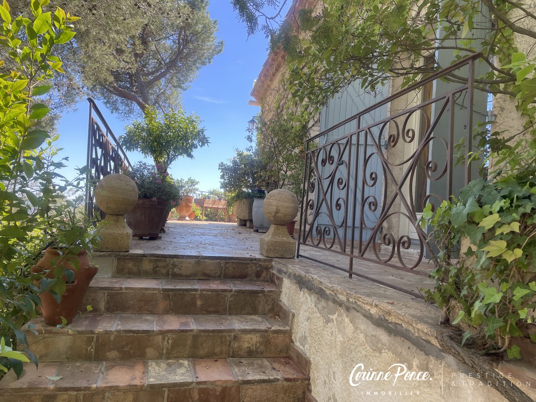 Villa in Camplanier, Nimes, France 1 - 17896281