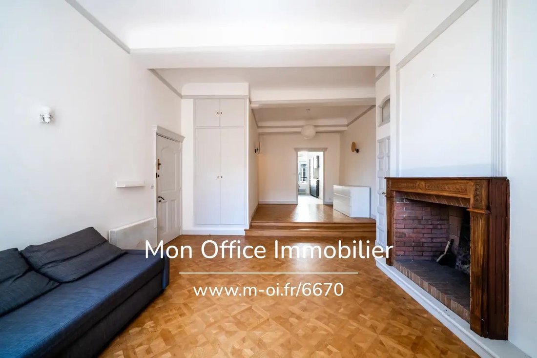 Apartment in Comtale-Cente-Cours Mirabeau, Aix-en-Provence, France 2 - 17896870