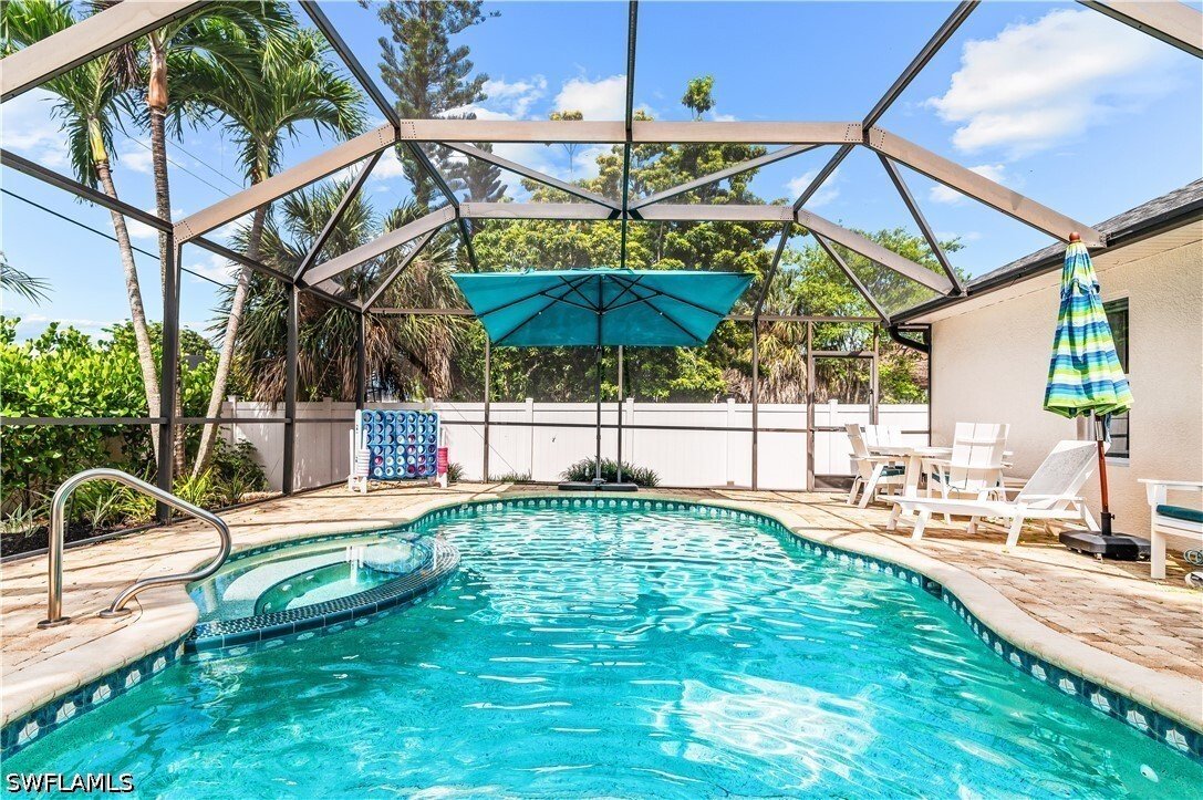 House in Naples, Florida, United States 1 - 17542784
