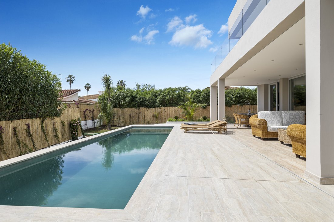 Villa in San Pedro de Alcantara, Andalusia, Spain 4 - 17901560