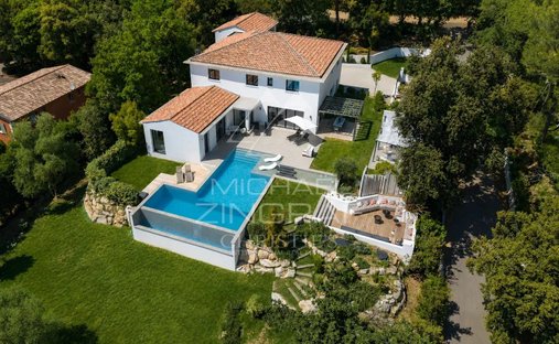 Villa in Sud, Roquefort-les-Pins, France 1