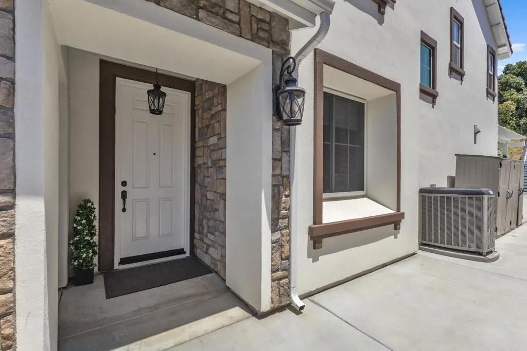 Condo in Chula Vista, California, United States 4 - 17901612