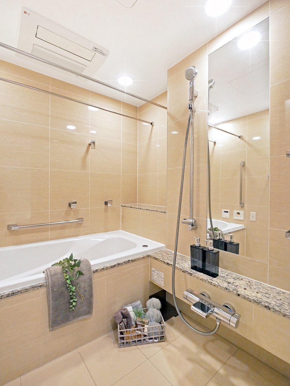 Condo in Minato City, Tokyo, Japan 3 - 17895440