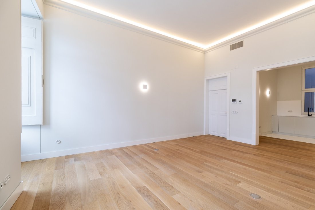 Apartment in Misericordia, Lisbon, Portugal 3 - 17900126