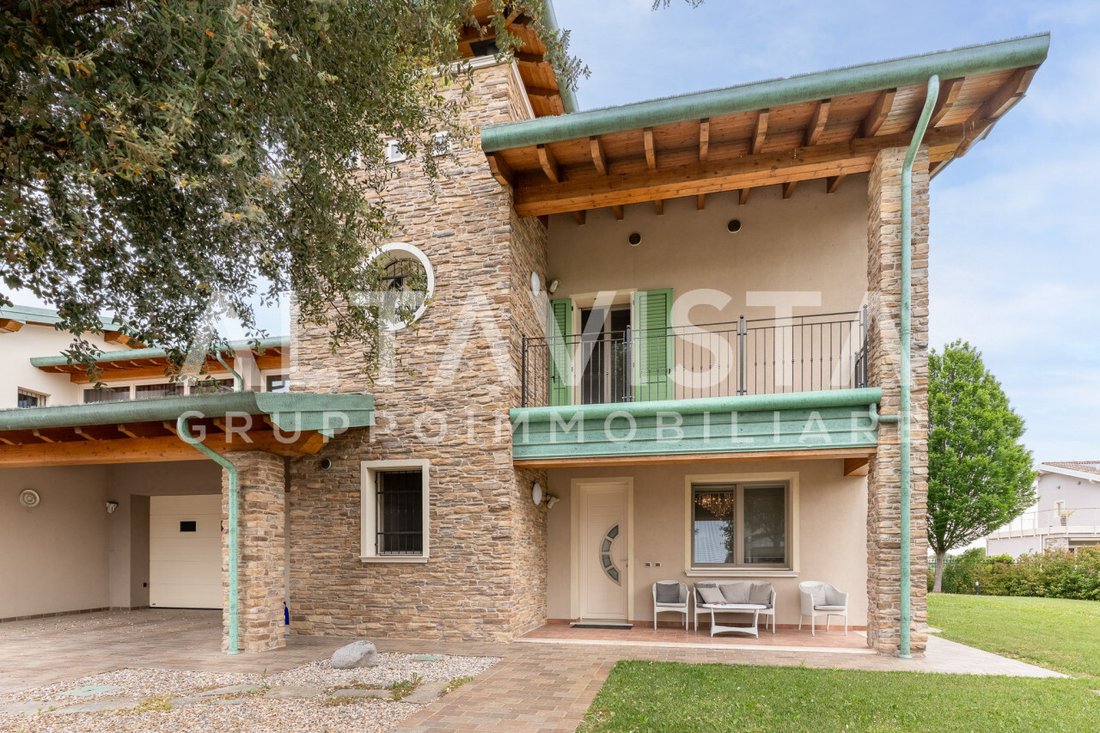 Villa in Carpenedolo, Lombardy, Italy 3 - 17900345