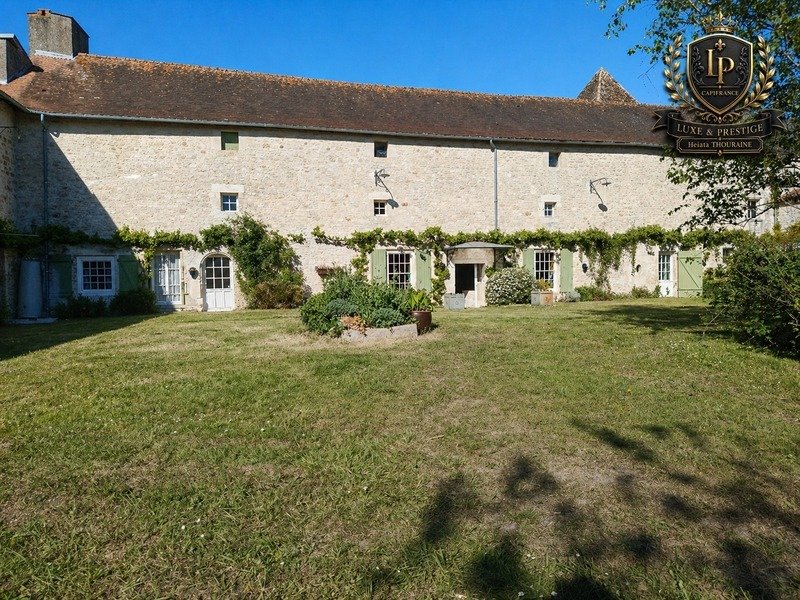 House in La Mothe-Saint-Heray, Nouvelle-Aquitaine, France 1 - 17900060