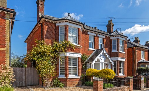 House in Black Dam, Basingstoke, England 1