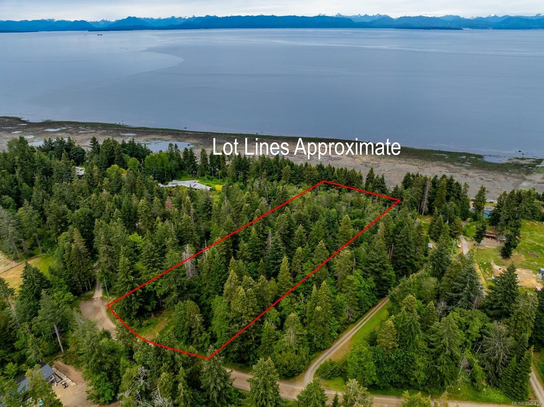 Land in Comox, British Columbia, Canada 2 - 17900249