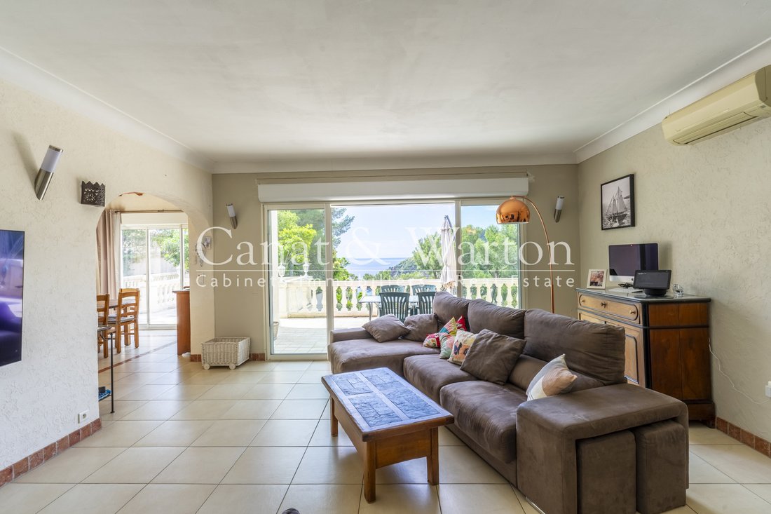 Villa in Sud, Cavalaire-sur-Mer, France 4 - 17899712