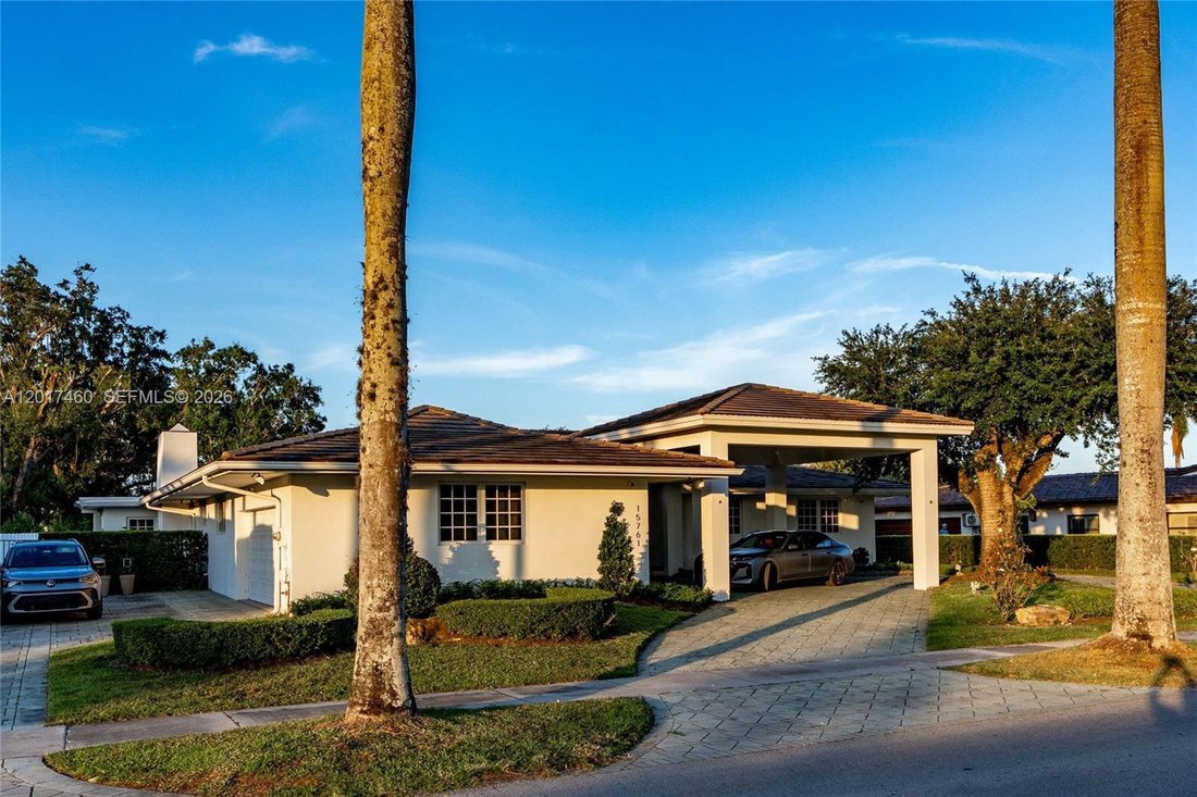 House in Miami Lakes, Florida, United States 4 - 17898584