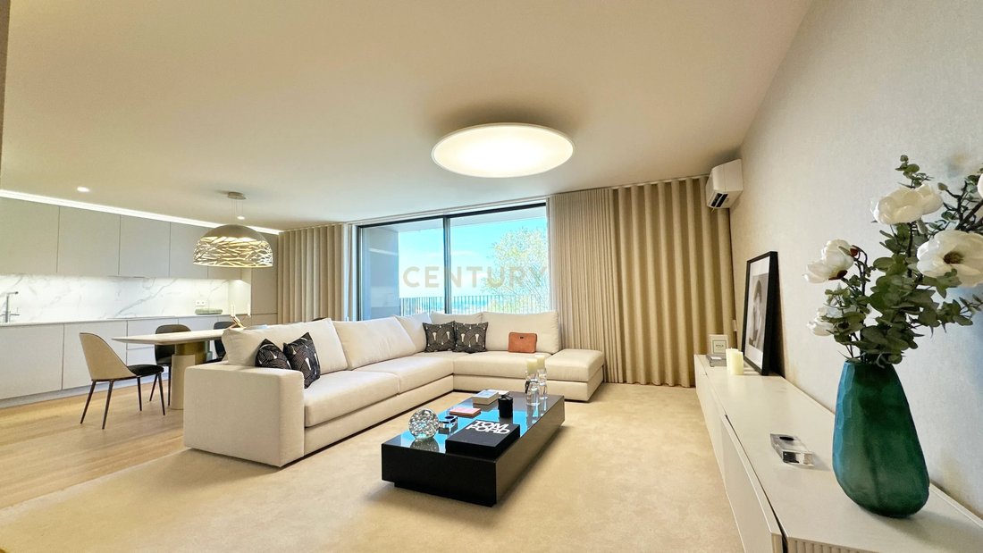 Apartment in Santa Marinha e Sao Pedro da Afurada, Porto District, Portugal 4 - 17488423