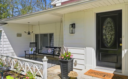 House in Chagrin Falls, Ohio, United States 1