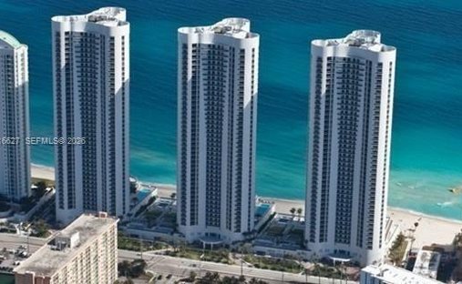 Condo in Sunny Isles Beach, Florida, United States 1