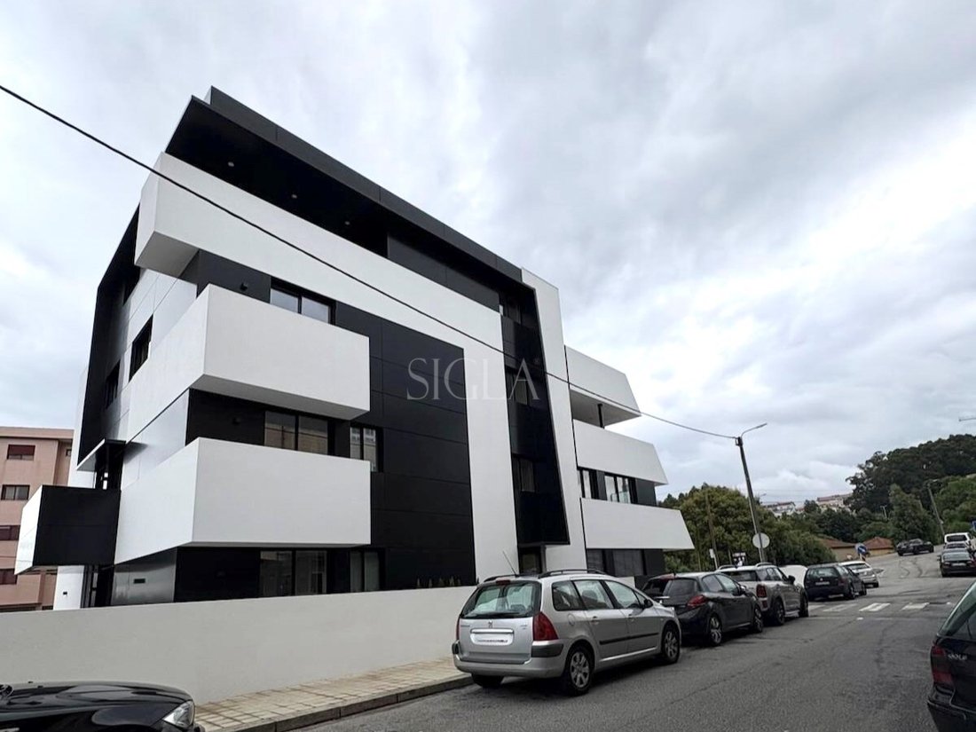 Apartment in Gondomar (Sao Cosme), Valbom e Jovim, Porto District, Portugal 3 - 17900064