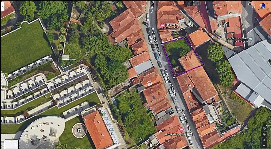 Villa in Santa Marinha e Sao Pedro da Afurada, Porto District, Portugal 2 - 17488406