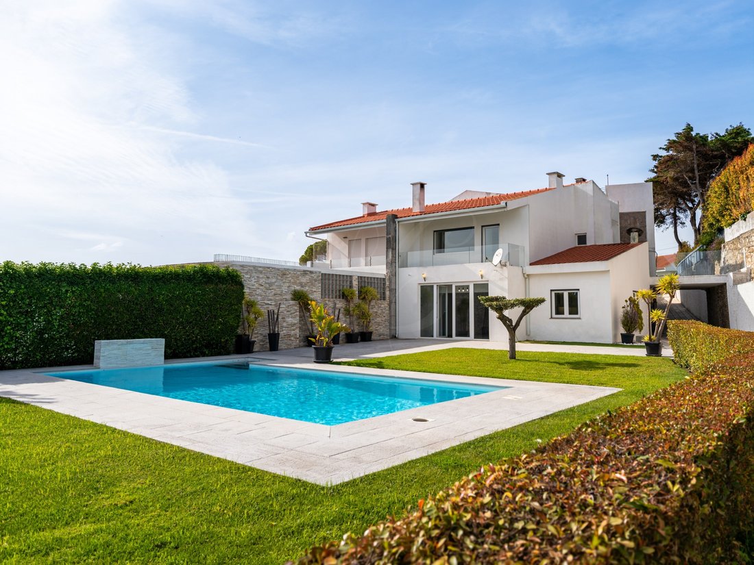 House in Parede, Lisbon, Portugal 3 - 17900097
