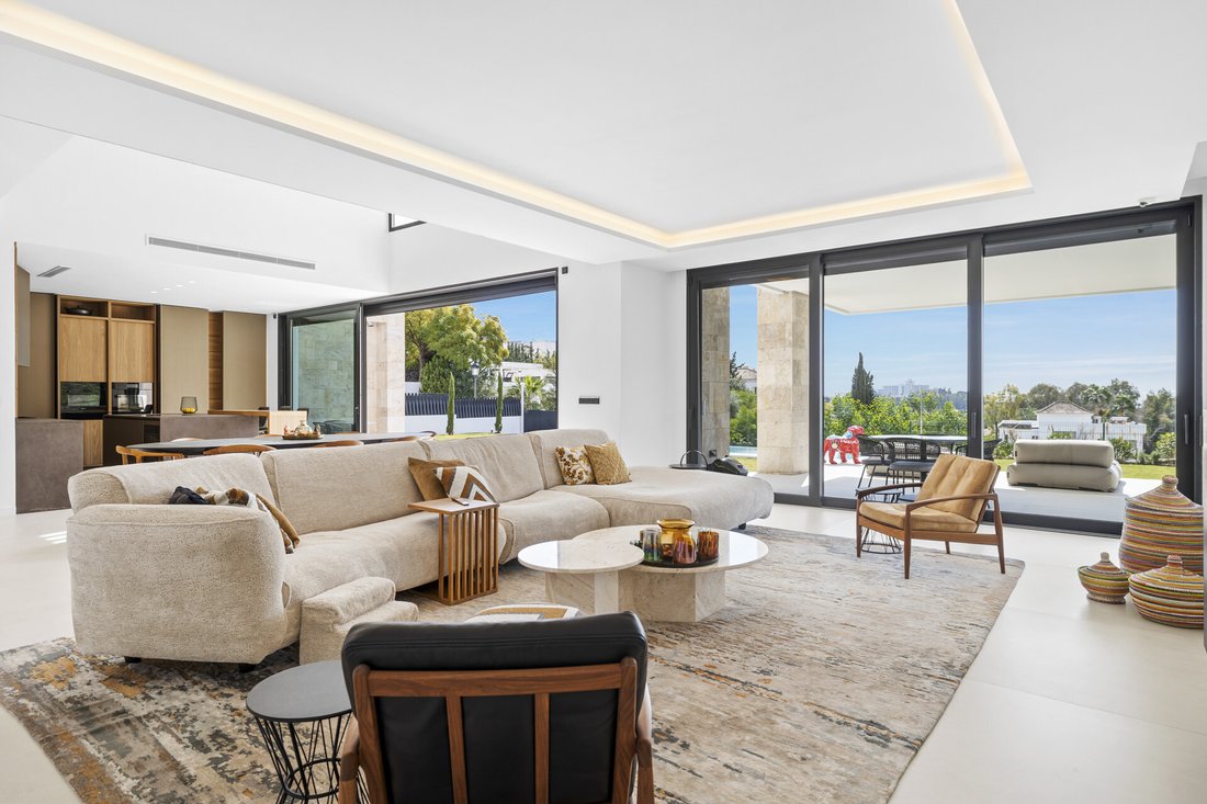 Villa in Benahavis, Andalusia, Spain 2 - 17901582