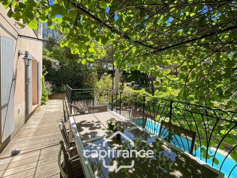 Villa in Mallemort, Provence-Alpes-Côte d'Azur, France 4 - 16749494