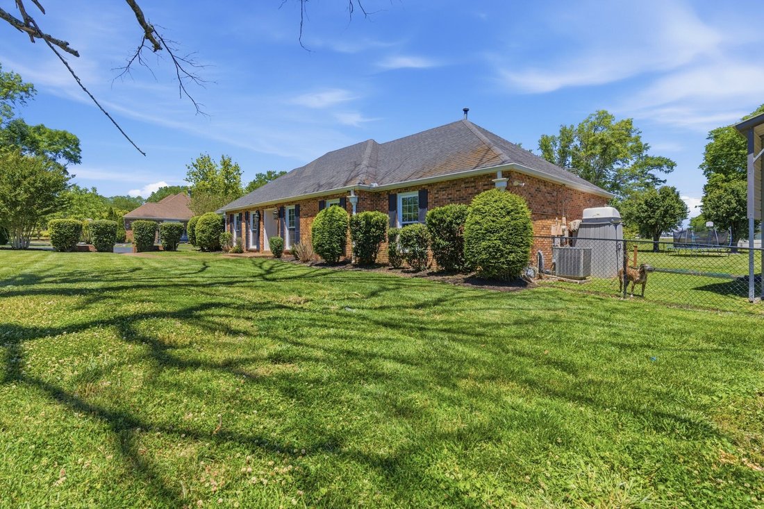 House in Lebanon, Tennessee, United States 2 - 17901524