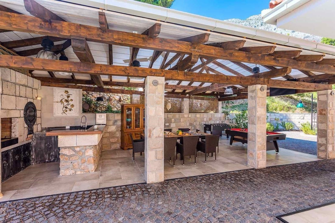 House in Omis, Split-Dalmatia County, Croatia 1 - 17897429
