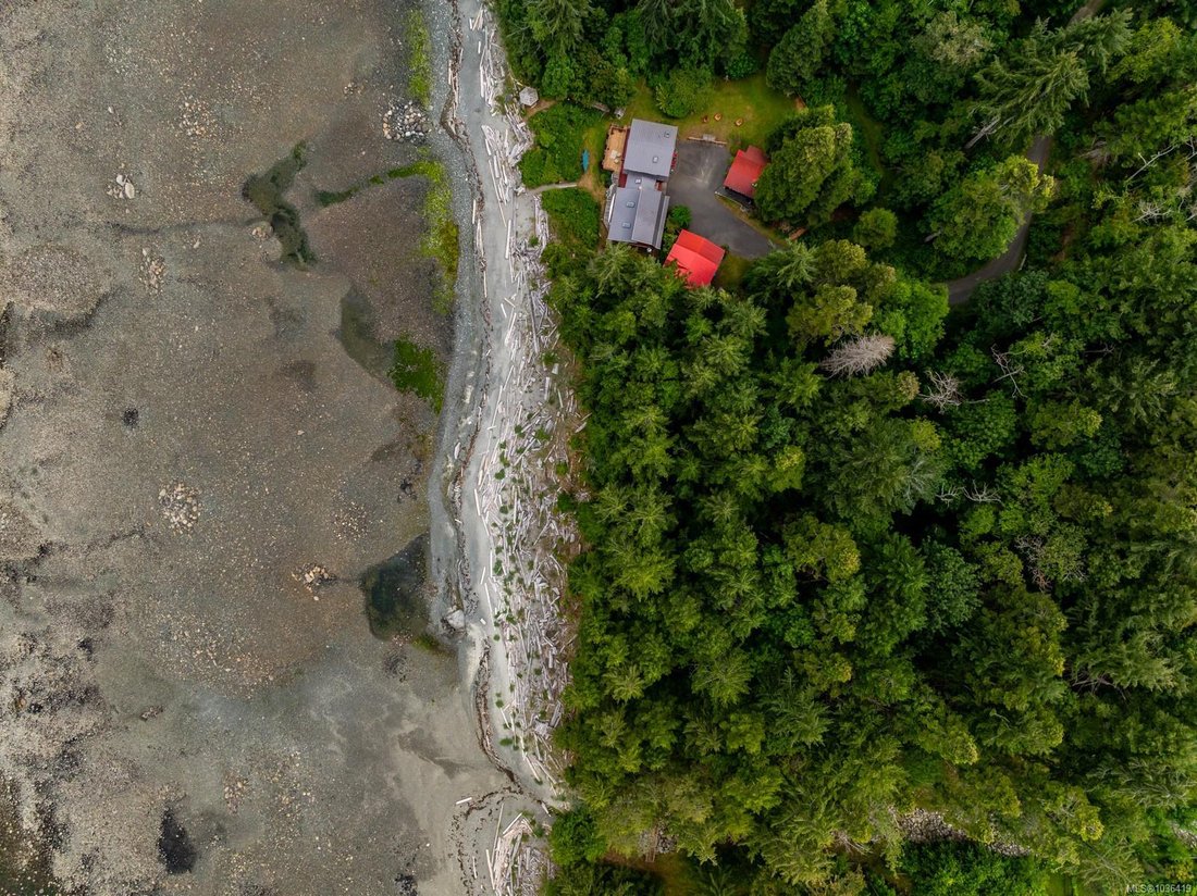 Land in Comox, British Columbia, Canada 4 - 17900249