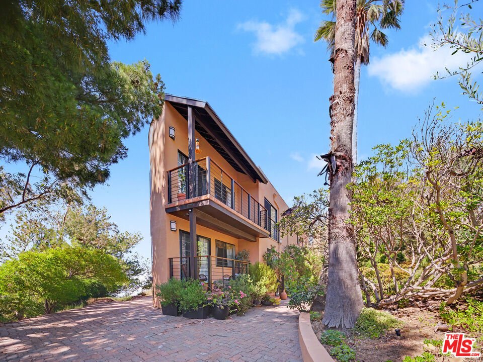 House in Topanga, California, United States 5 - 17901627