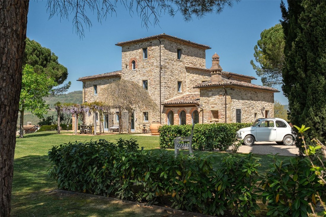 House in Umbertide, Umbria, Italy 1 - 17897467