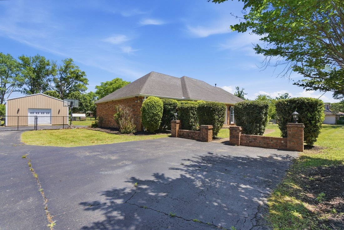 House in Lebanon, Tennessee, United States 3 - 17901524