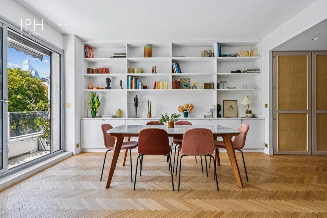 Apartment in La Plaine des Sablons, Neuilly-sur-Seine, France 4 - 17896771