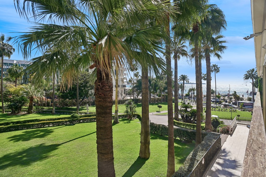 Apartment in Cannes, Provence-Alpes-Côte d'Azur, France 3 - 17897023