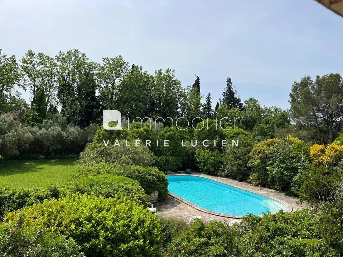 Country House in Châteaurenard, Provence-Alpes-Côte d'Azur, France 3 - 17422644