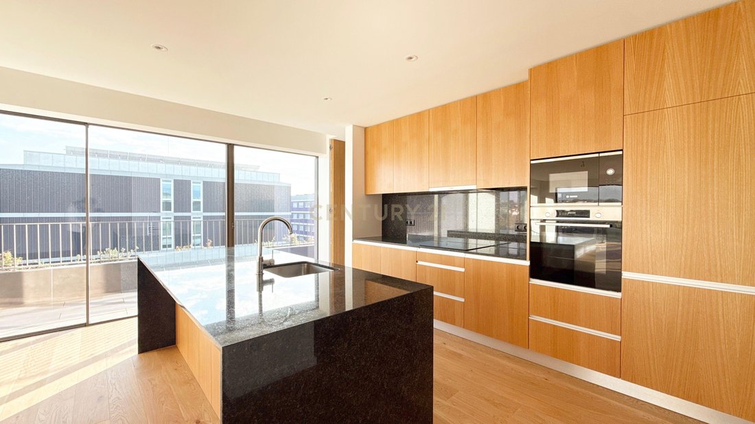 Apartment in Matosinhos e Leca da Palmeira, Porto District, Portugal 1 - 17488834