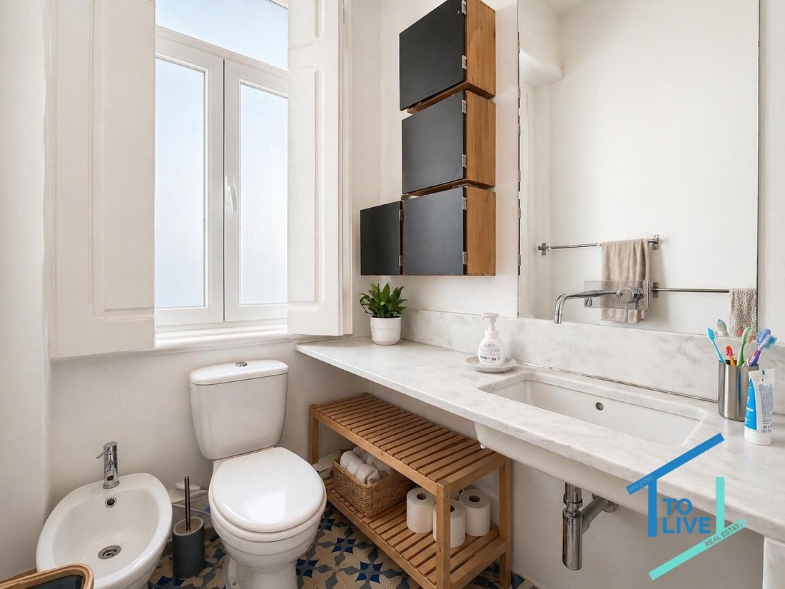 Apartment in Arroios, Lisbon, Portugal 5 - 17896774