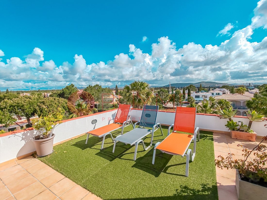 Apartment in Quarteira, Algarve, Portugal 3 - 17892347