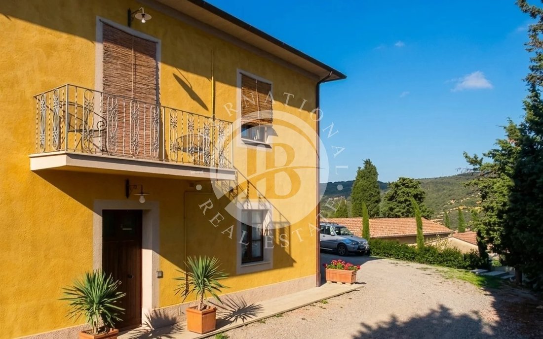 Villa in Sarteano, Tuscany, Italy 4 - 17896334
