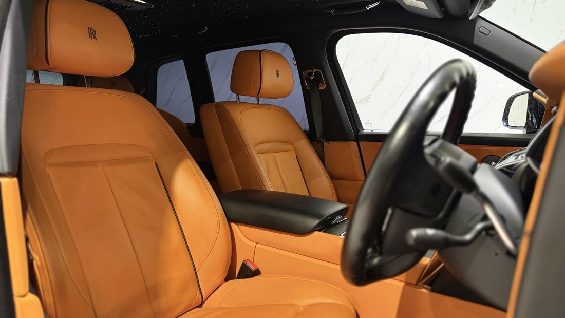 Suv in Ruislip, United Kingdom 4 - 17898242