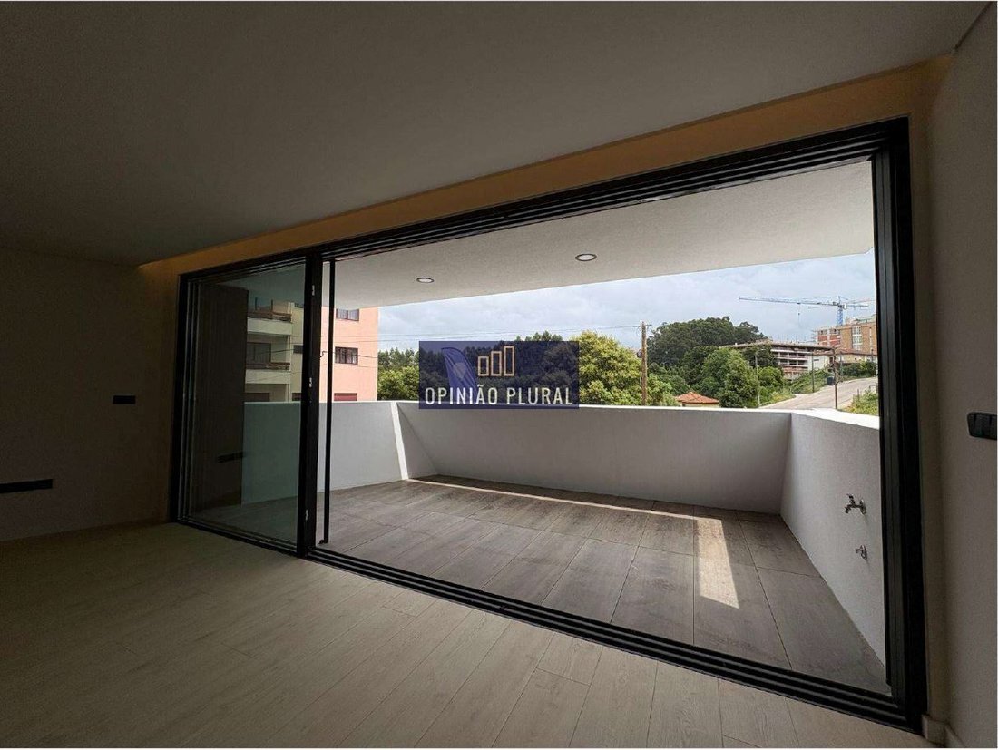 Apartment in Gondomar (Sao Cosme), Valbom e Jovim, Porto District, Portugal 2 - 17901346
