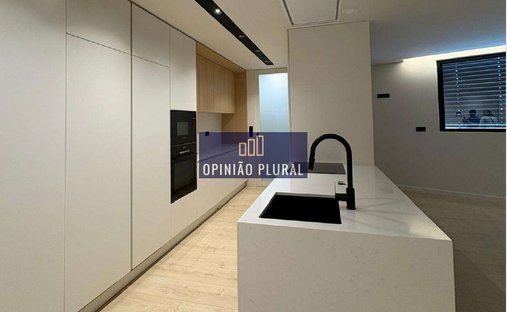 Apartment in Gondomar (Sao Cosme), Valbom e Jovim, Porto District, Portugal 1
